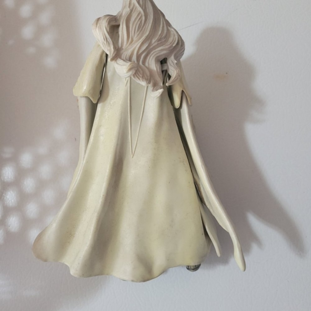 2001 Lord of the Rings Saruman Action Figure - Picture 5 of 6